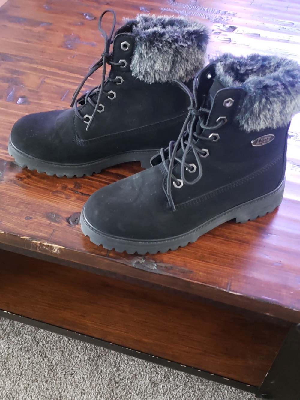 Lugz Black Lace-Up Faux Fur Collar Winter Boots